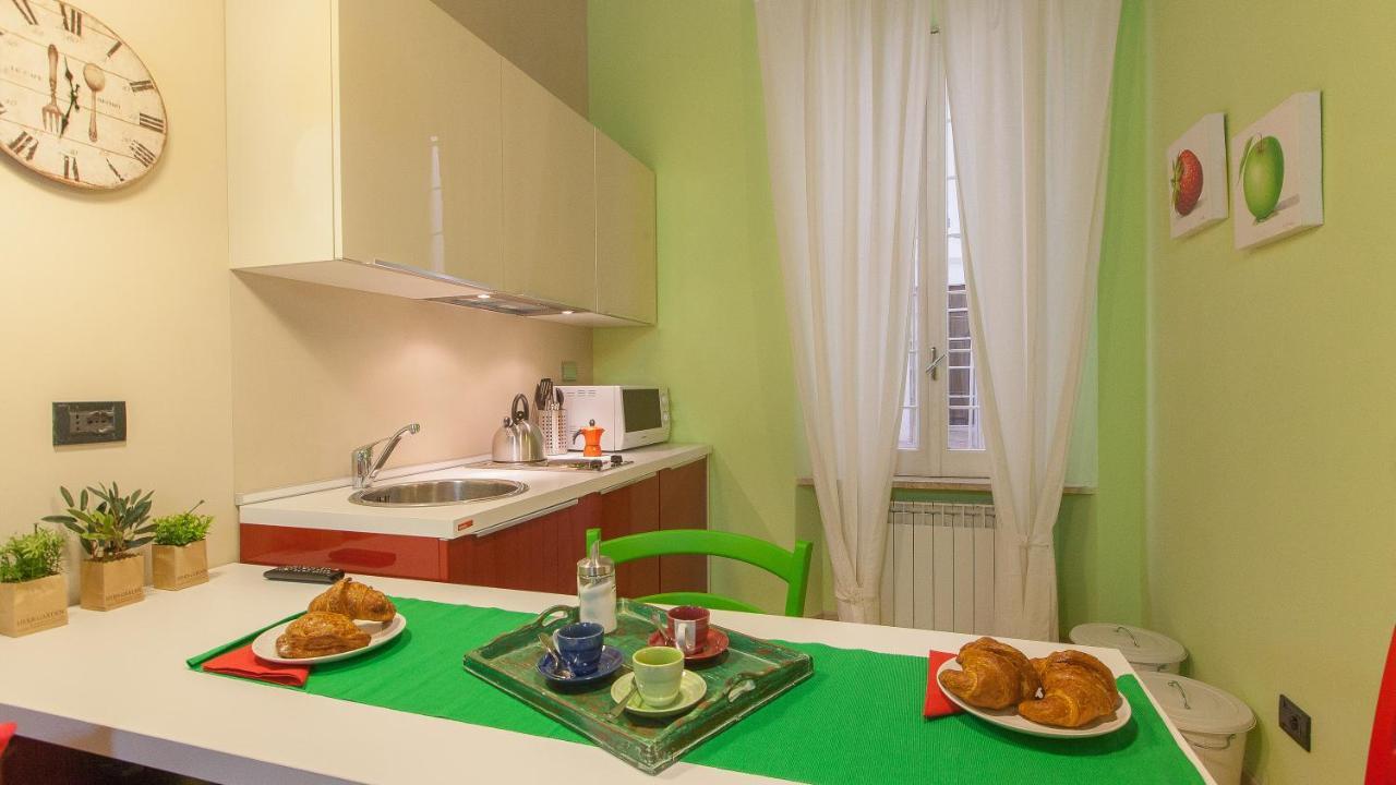 Trevi Colour- Rental In Rome Roma Exterior foto