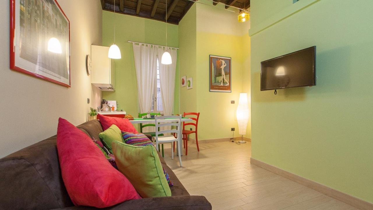 Trevi Colour- Rental In Rome Roma Exterior foto